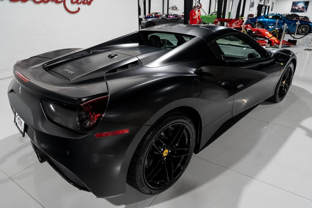 2017 Ferrari 488 Spider - Image 15 of 31