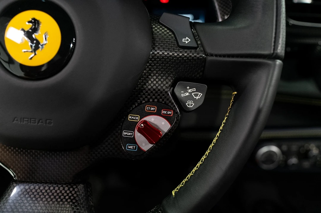 2017 Ferrari 488 Spider - Image 24 of 31