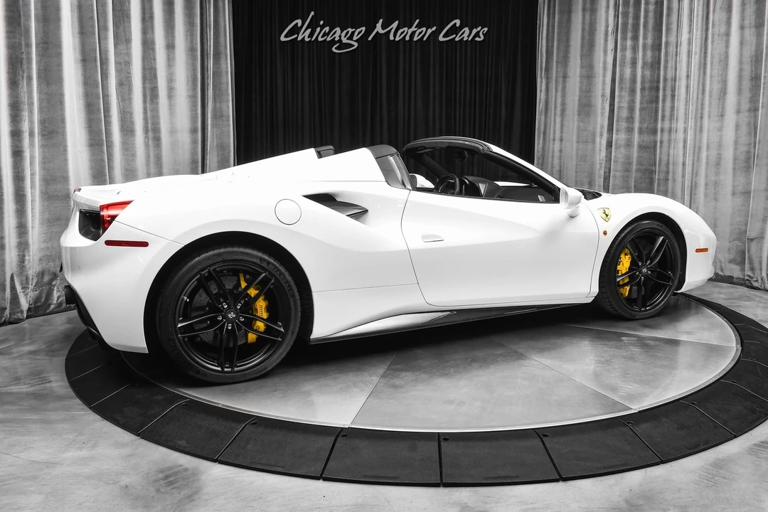 2017 Ferrari 488 Spider - Image 5 of 21