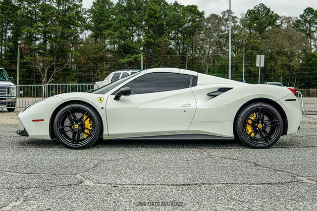 2017 Ferrari 488 Spider - Image 14 of 31