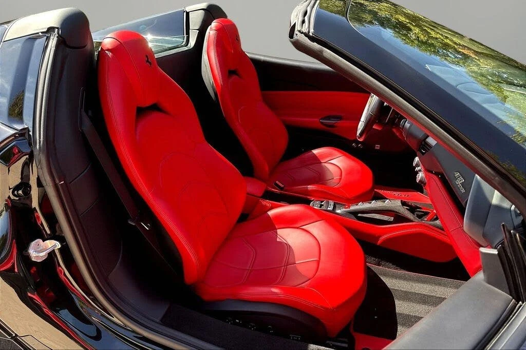 2017 Ferrari 488 Spider - Image 22 of 29