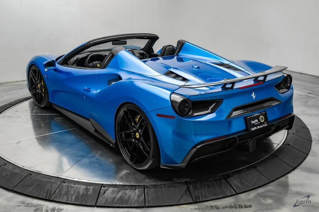 2017 Ferrari 488 Spider - Image 15 of 31