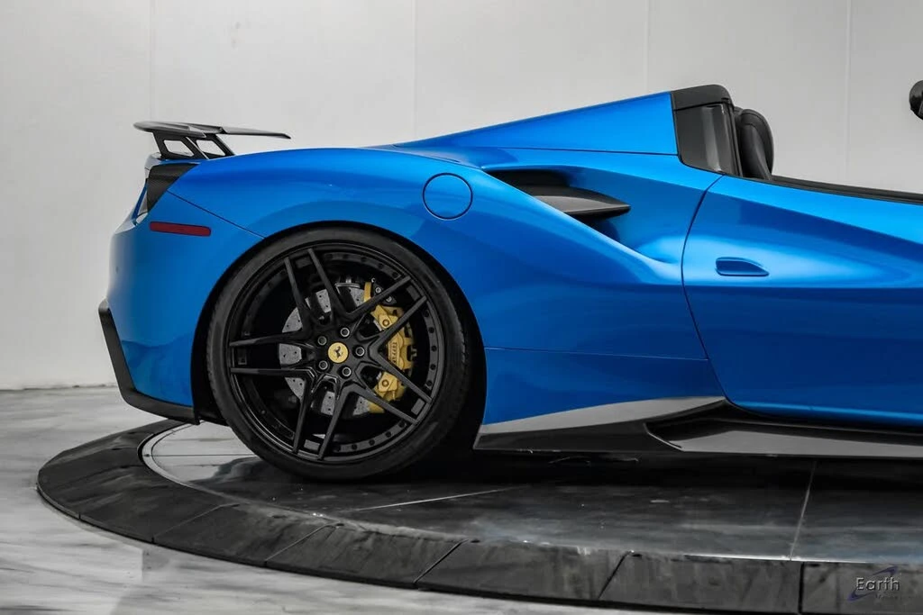 2017 Ferrari 488 Spider - Image 29 of 31