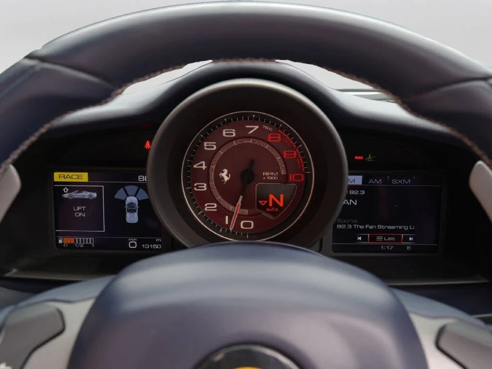 2017 Ferrari 488 Spider - Image 21 of 31