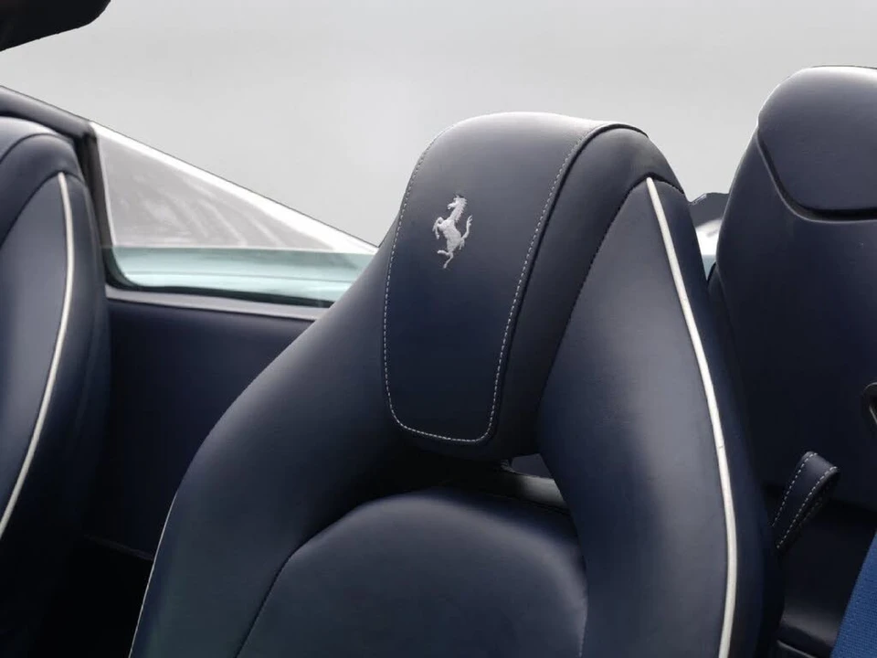 2017 Ferrari 488 Spider - Image 13 of 31