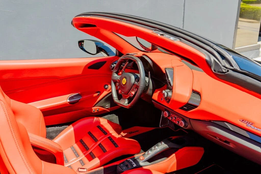 2017 Ferrari 488 Spider - Image 15 of 31
