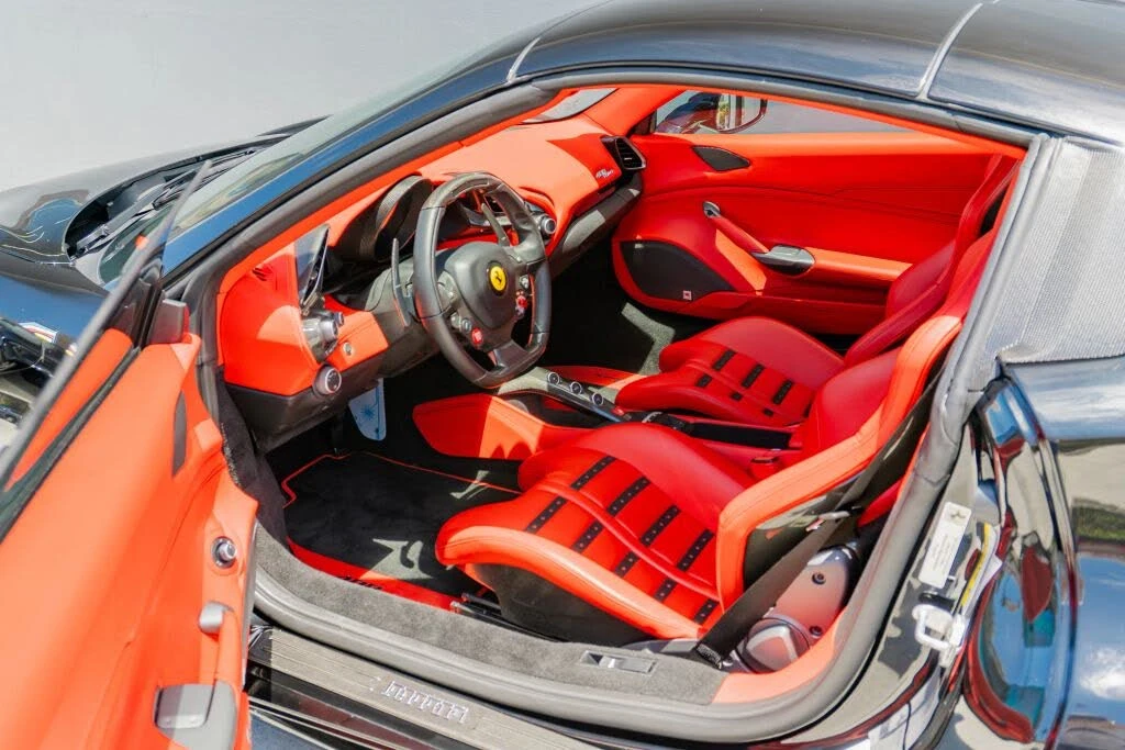 2017 Ferrari 488 Spider - Image 19 of 31