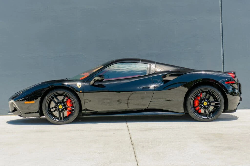 2017 Ferrari 488 Spider - Image 2 of 31
