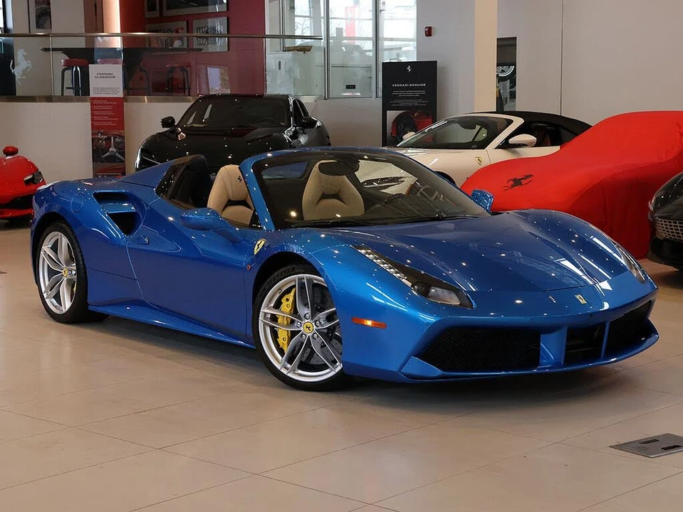 2017 Ferrari 488 Spider - Image 7 of 31