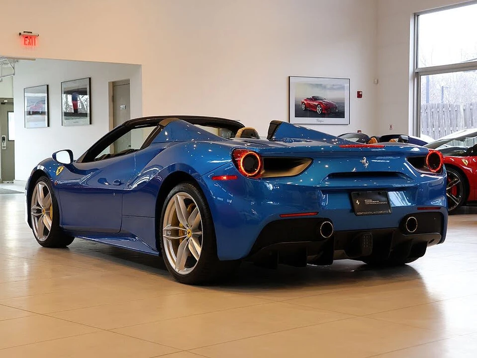2017 Ferrari 488 Spider - Image 2 of 31