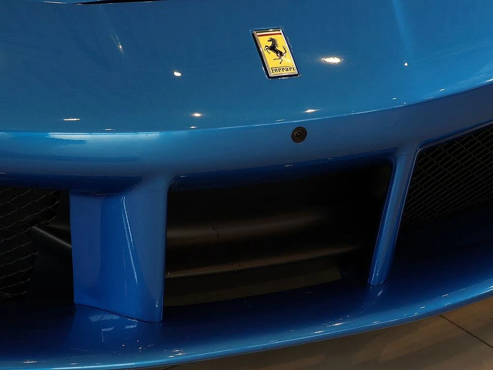 2017 Ferrari 488 Spider - Image 18 of 31