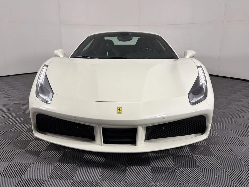 2017 Ferrari 488 Spider - Image 6 of 31