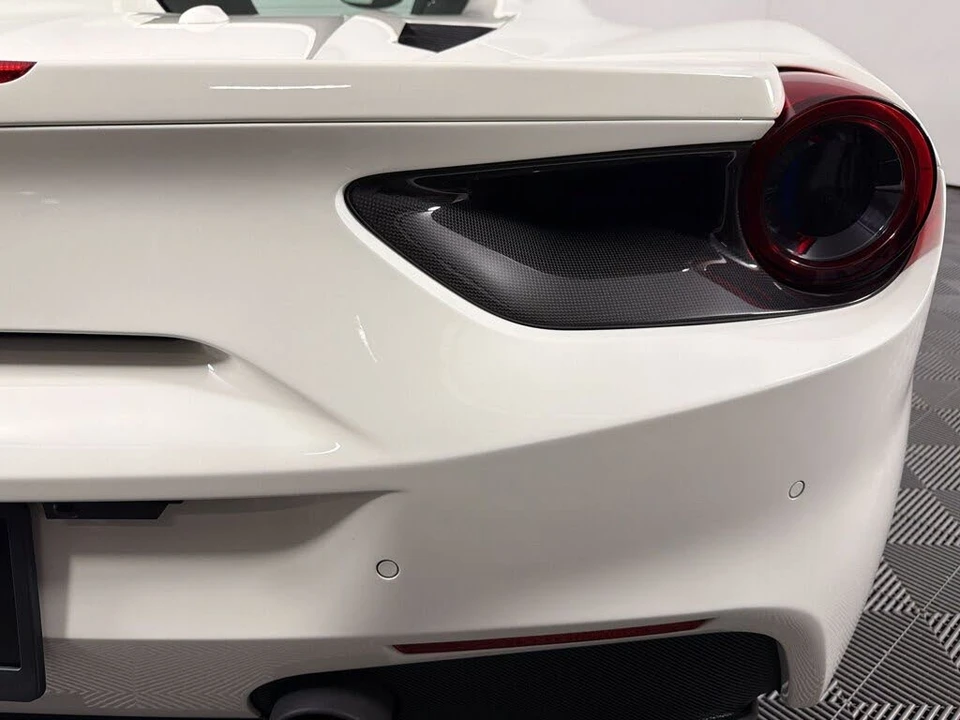 2017 Ferrari 488 Spider - Image 13 of 31