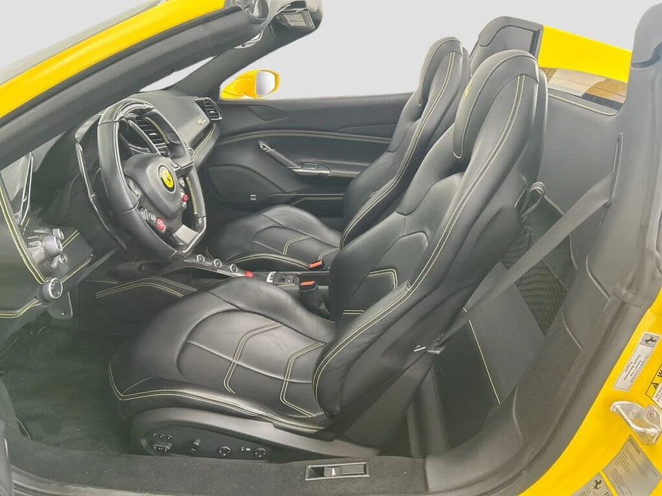 2017 Ferrari 488 Spider - Image 25 of 31