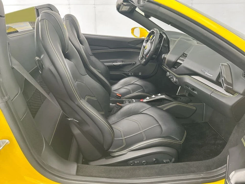 2017 Ferrari 488 Spider - Image 26 of 31