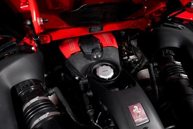 2017 Ferrari 488 Spider - Image 10 of 31