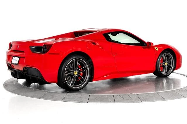 2017 Ferrari 488 Spider - Image 2 of 31