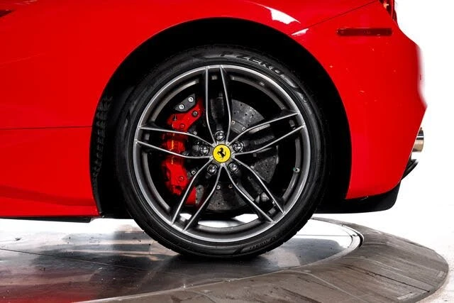 2017 Ferrari 488 Spider - Image 26 of 31