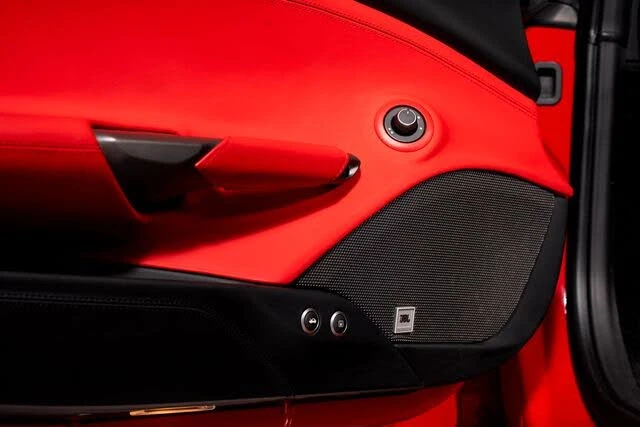 2017 Ferrari 488 Spider - Image 19 of 31