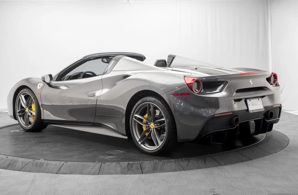 2017 Ferrari 488 Spider - Image 5 of 31