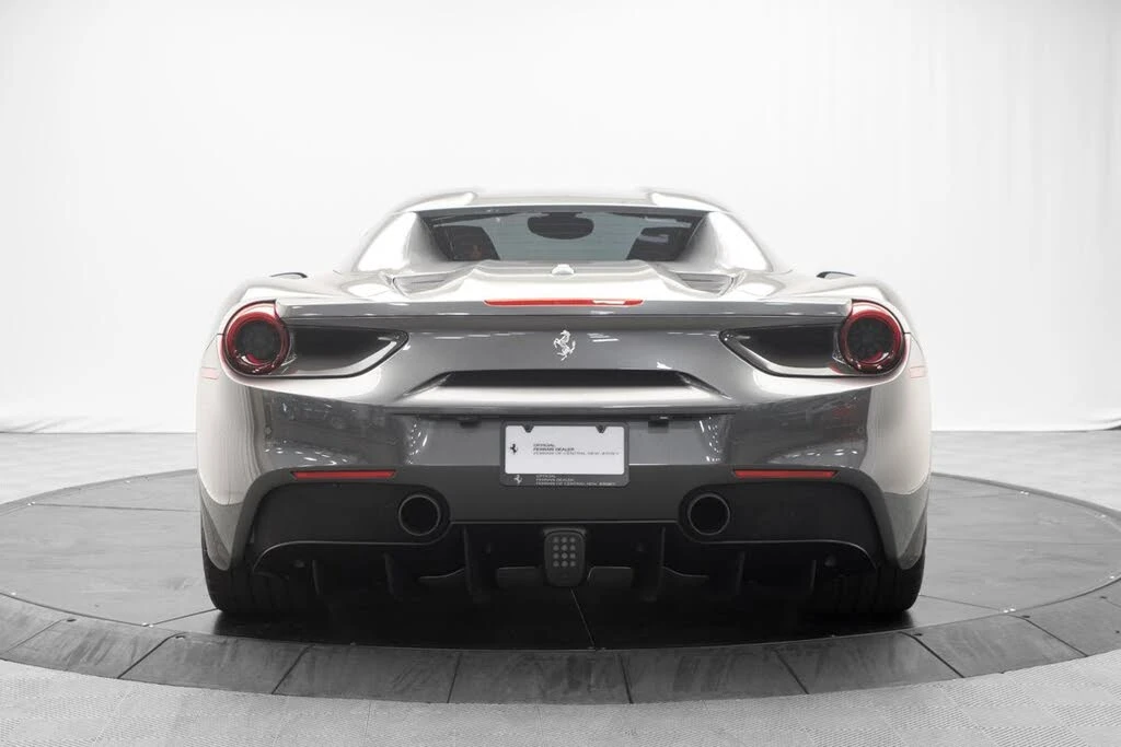 2017 Ferrari 488 Spider - Image 14 of 31