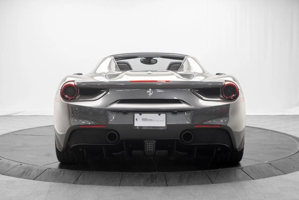 2017 Ferrari 488 Spider - Image 6 of 31