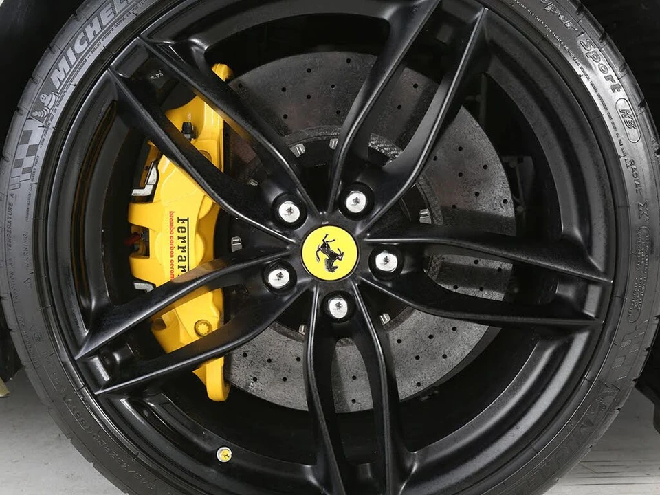 2017 Ferrari 488 Spider - Image 6 of 31