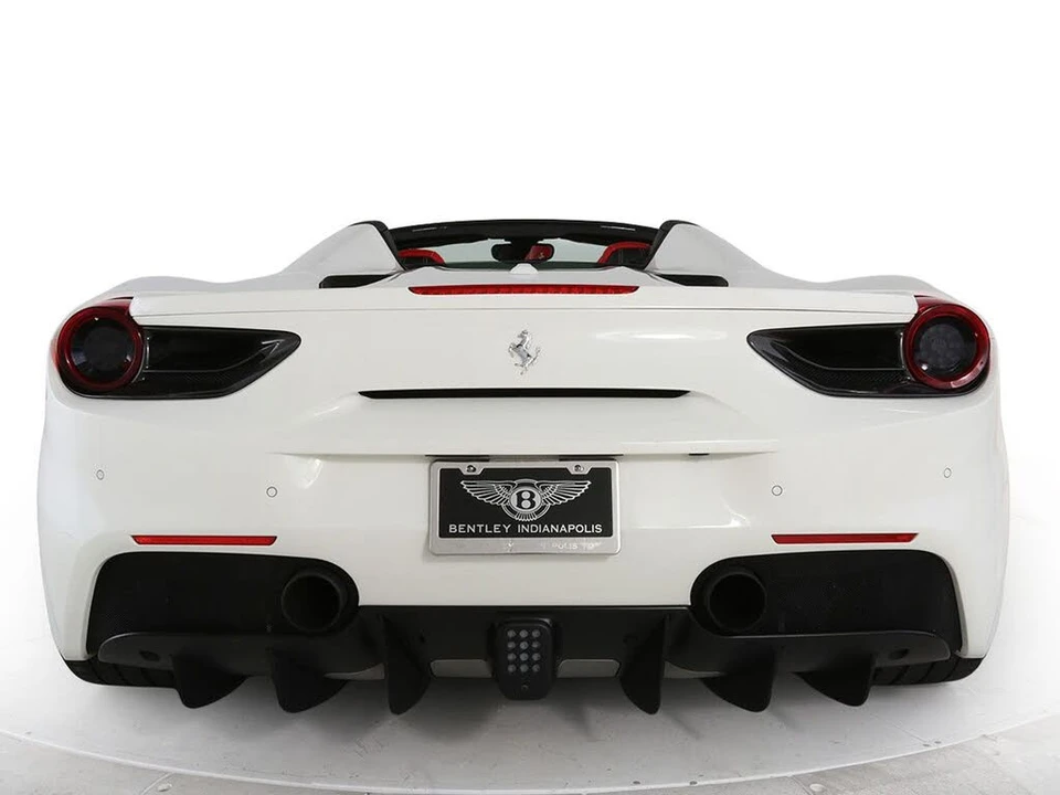 2017 Ferrari 488 Spider - Image 21 of 31