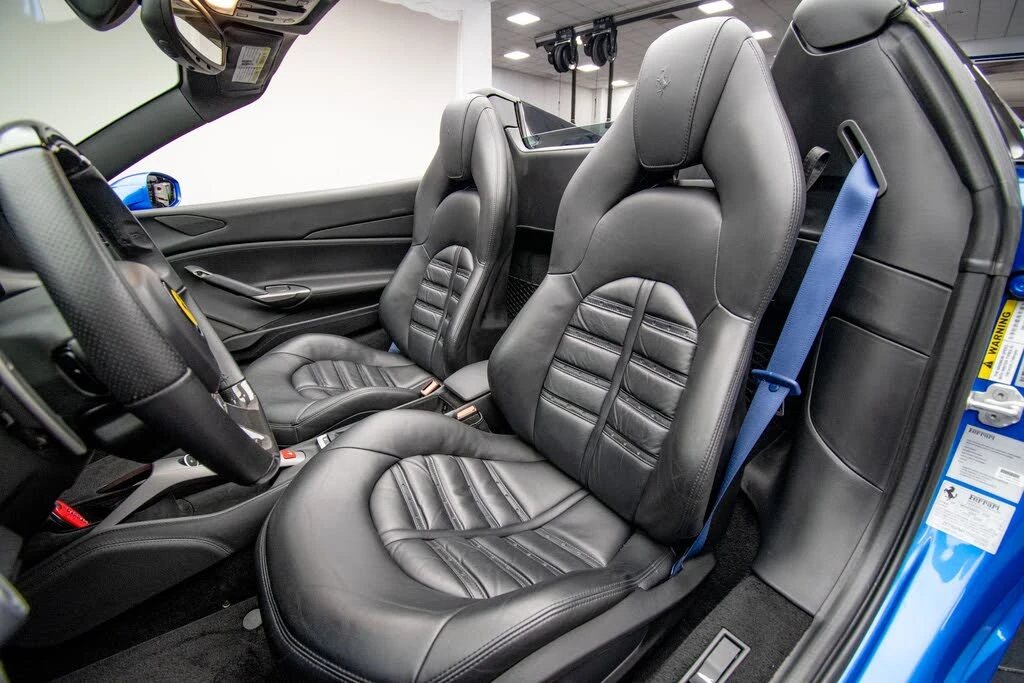 2017 Ferrari 488 Spider - Image 20 of 31