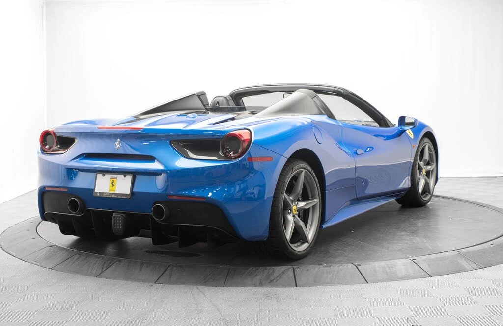 2017 Ferrari 488 Spider - Image 3 of 31