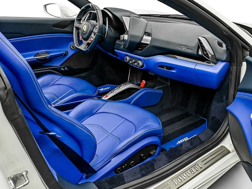 2017 Ferrari 488 Spider - Image 17 of 31