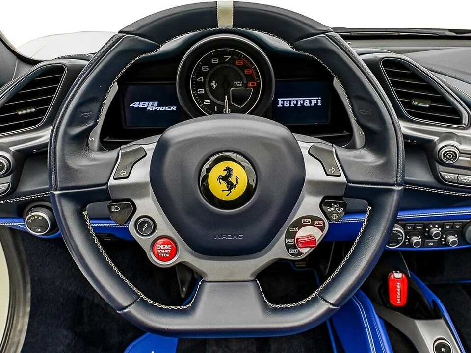 2017 Ferrari 488 Spider - Image 11 of 31