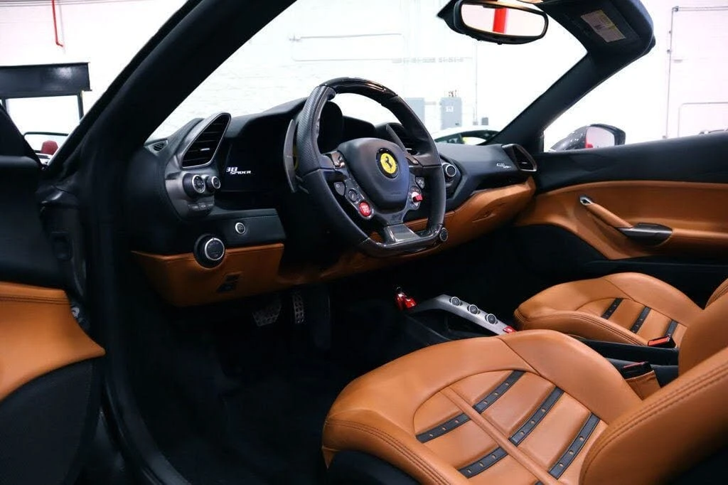 2017 Ferrari 488 Spider - Image 30 of 31