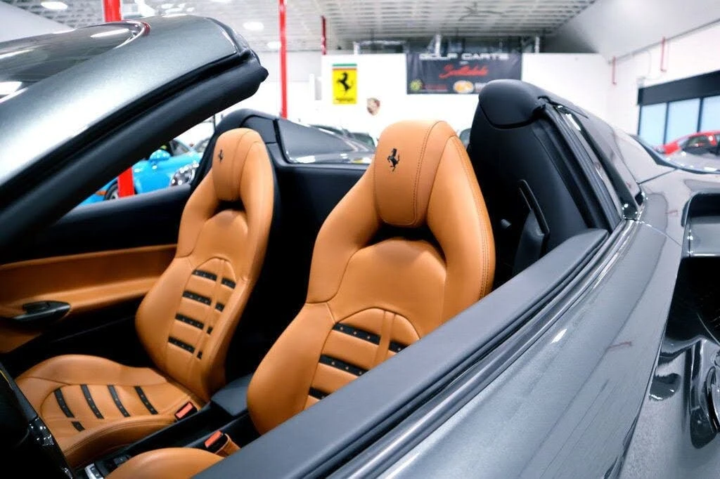 2017 Ferrari 488 Spider - Image 27 of 31