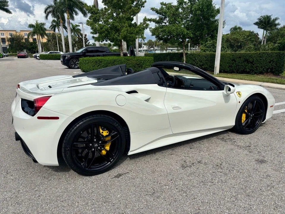 2017 Ferrari 488 Spider - Image 8 of 30