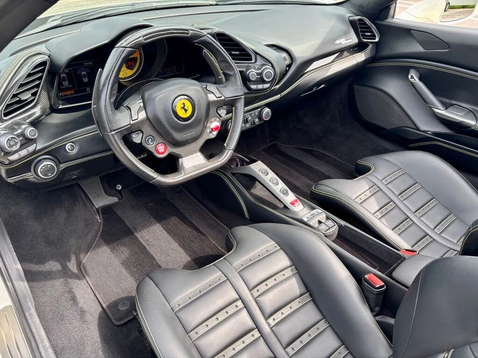 2017 Ferrari 488 Spider - Image 20 of 30