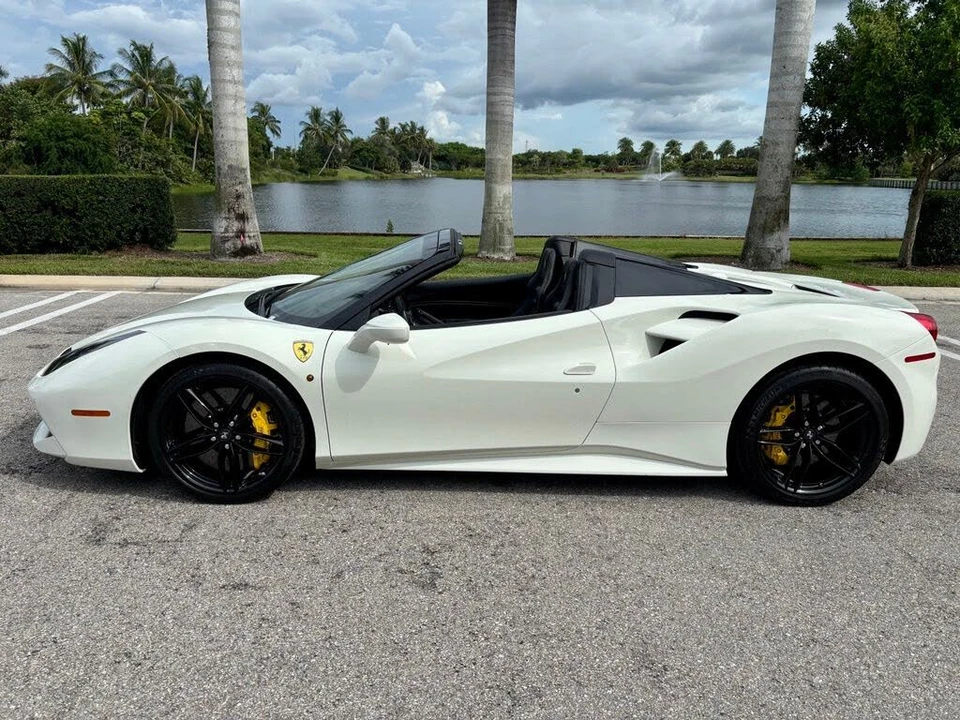 2017 Ferrari 488 Spider - Image 12 of 30
