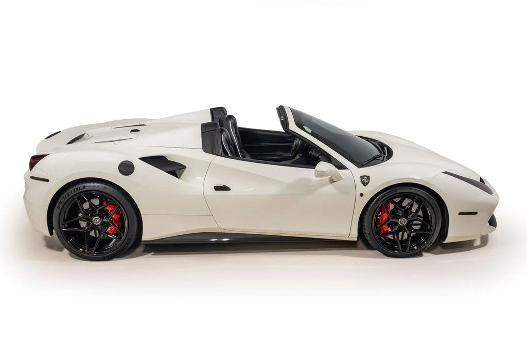 2017 Ferrari 488 Spider - Image 8 of 31