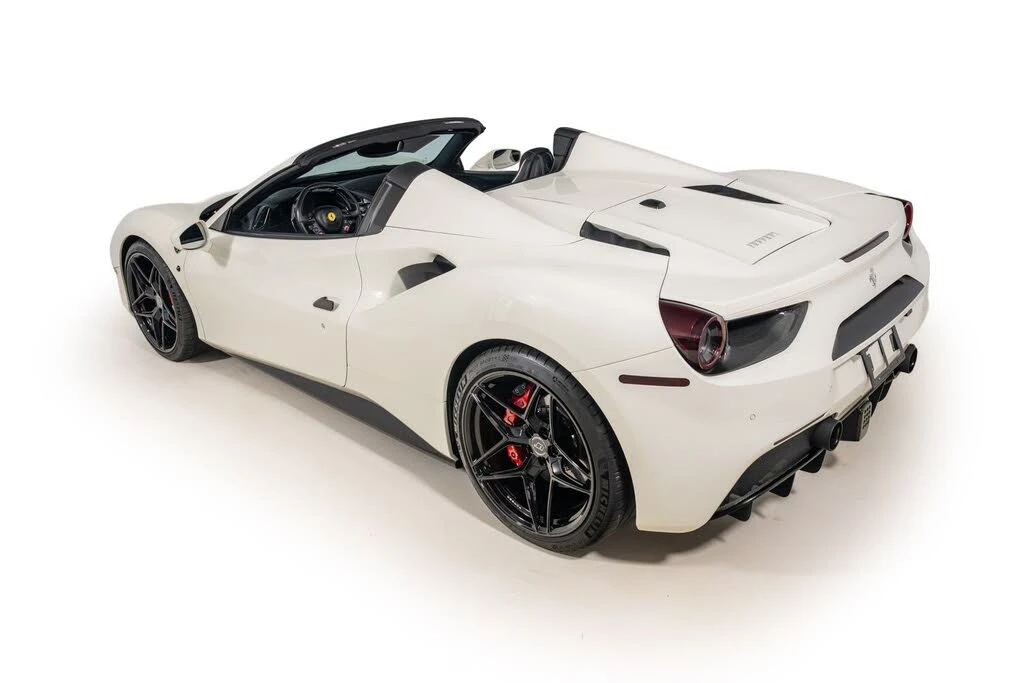 2017 Ferrari 488 Spider - Image 4 of 31