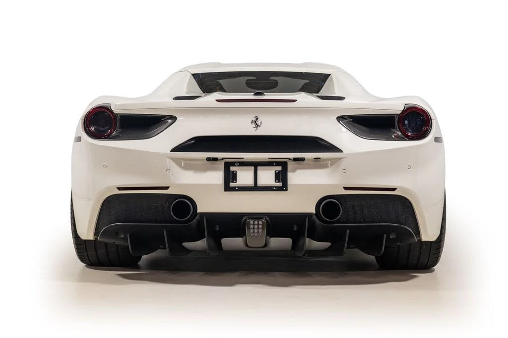 2017 Ferrari 488 Spider - Image 14 of 31