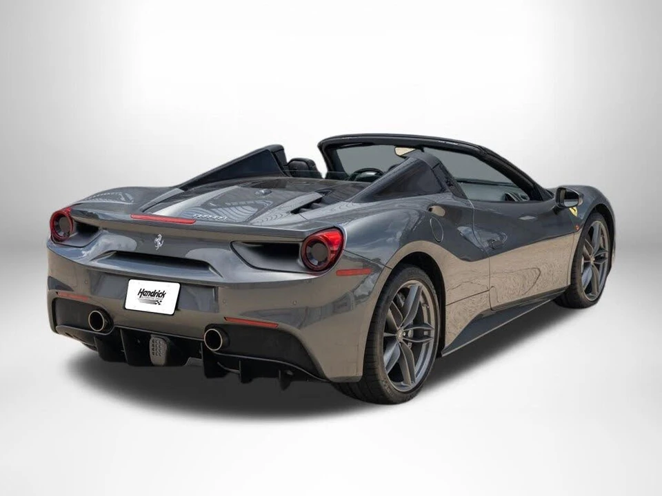2017 Ferrari 488 Spider - Image 8 of 31