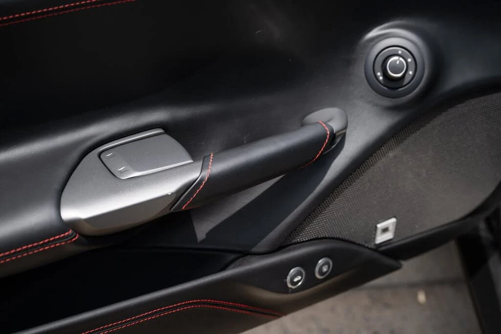 2017 Ferrari 488 Spider - Image 28 of 31
