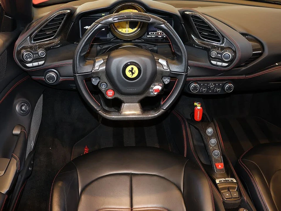 2017 Ferrari 488 Spider - Image 6 of 31