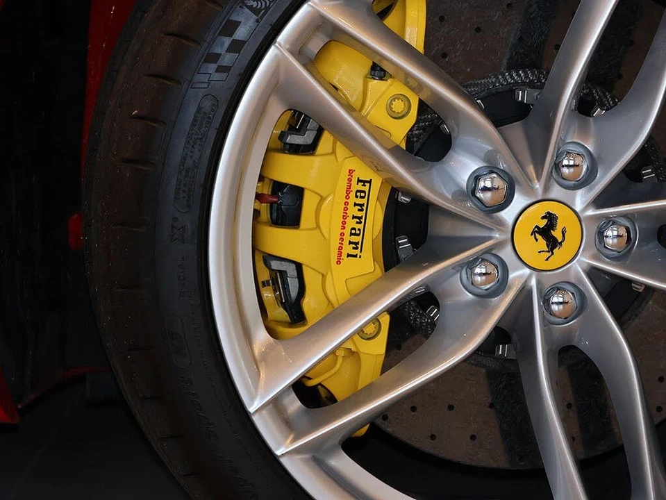 2017 Ferrari 488 Spider - Image 9 of 31