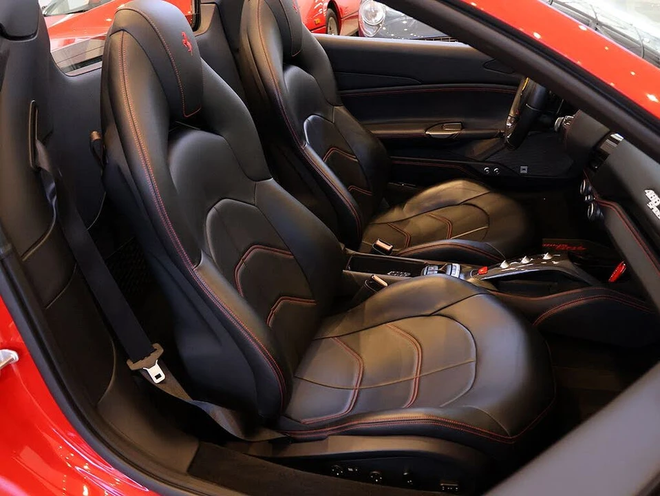 2017 Ferrari 488 Spider - Image 26 of 31