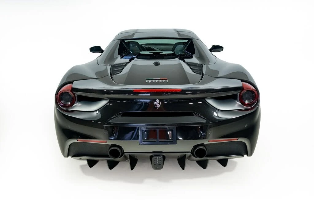 2017 Ferrari 488 Spider - Image 7 of 31