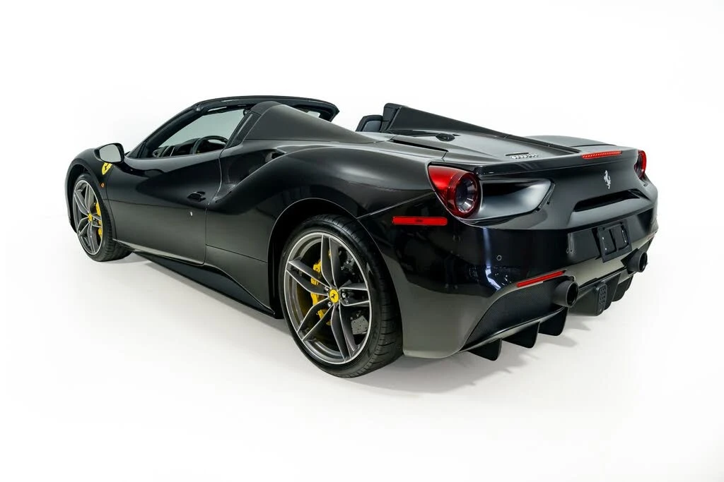2017 Ferrari 488 Spider - Image 16 of 31