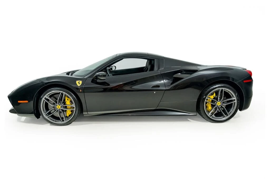 2017 Ferrari 488 Spider - Image 3 of 31
