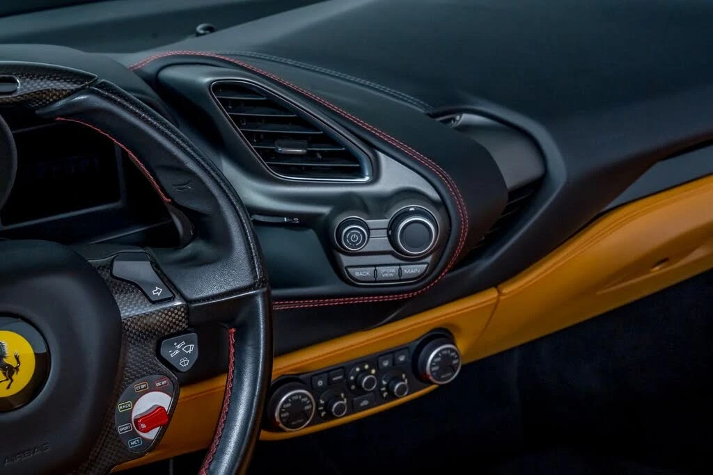 2017 Ferrari 488 Spider - Image 30 of 31