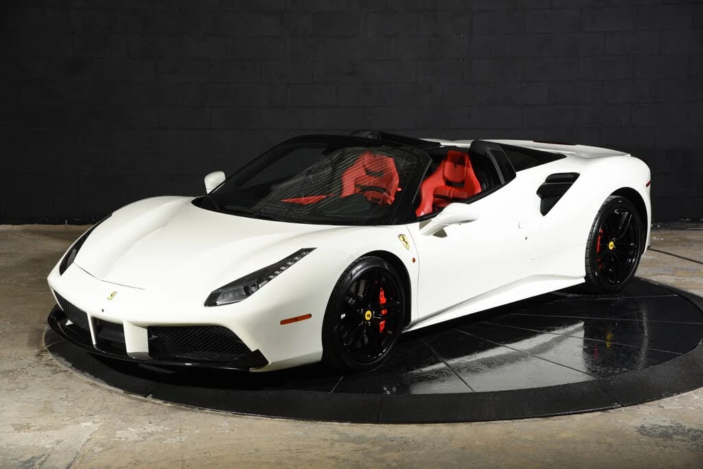 2017 Ferrari 488 Spider - Image 12 of 31
